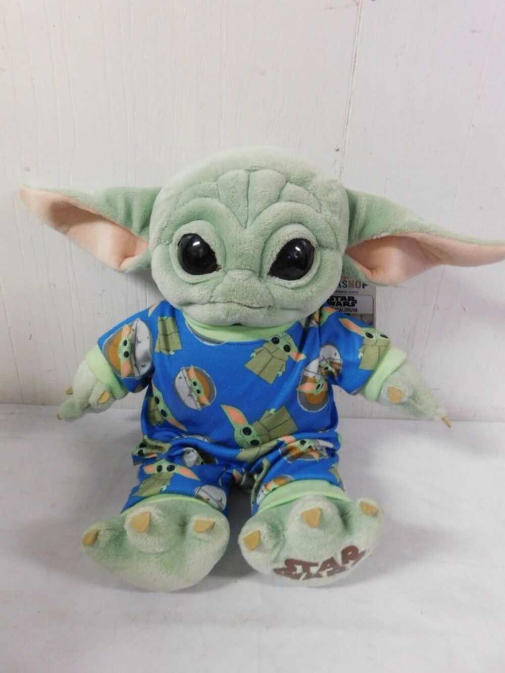 Build a Bear Workshop Star Wars Mandalorian Baby Yoda The Child Plush